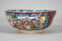 18th Century Chinese Qianlong Mandarin Bowl