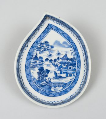 Chinese Blue and White Leaf Dish