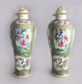 Pair Chinese Rose Medallion Lidded Vases